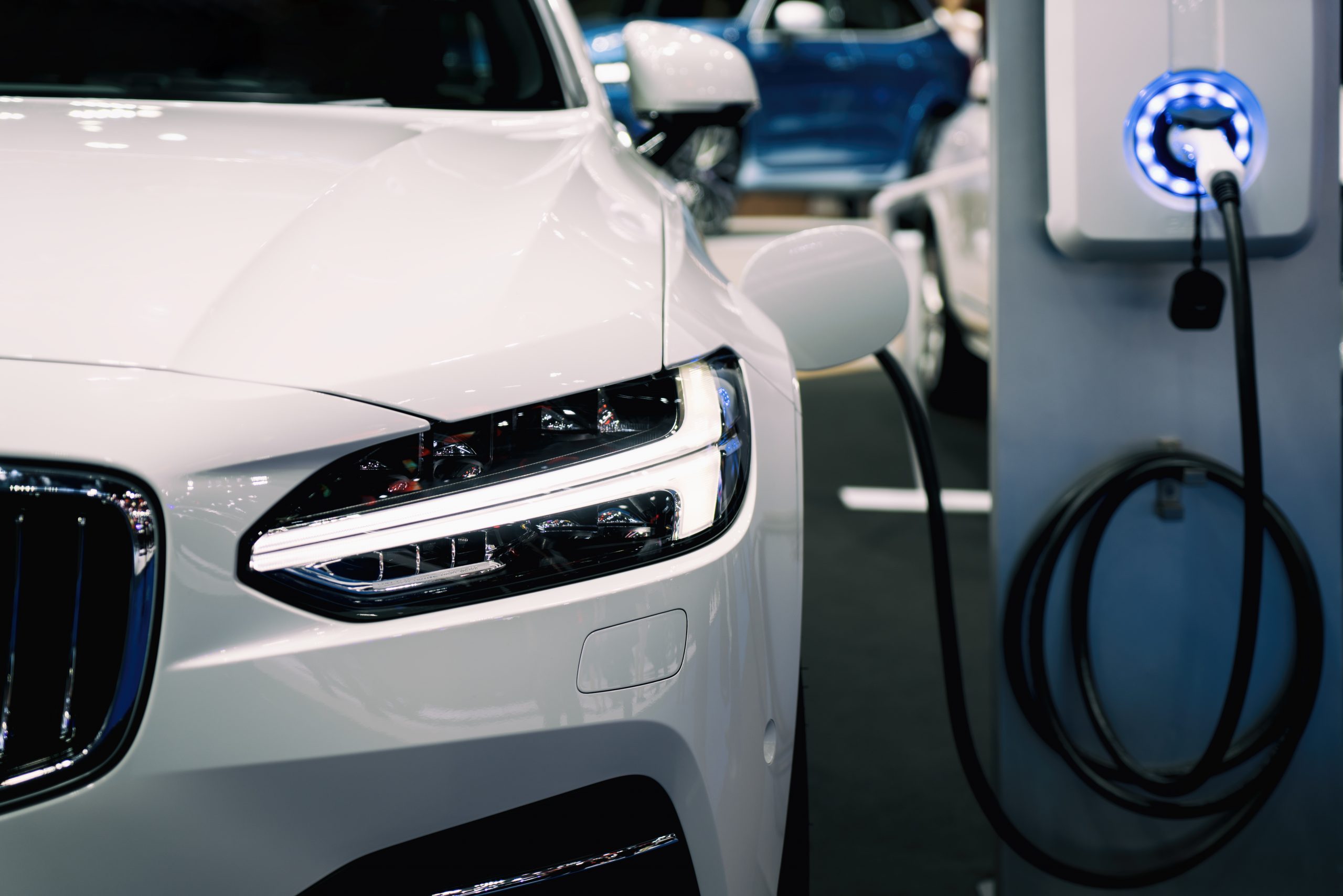 Know everything about charging electric vehicle